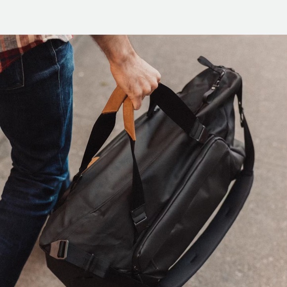 Peak Design Travel Duffel 35L - Huckberry Exclusive - Picture 9 of 15